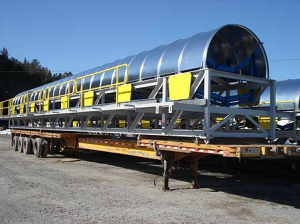 Un convoyeur aérien fabriqué par Hydralfor