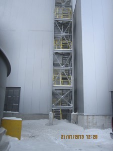 Tour d’escalier en 3 sections / 3 sections stairway tower